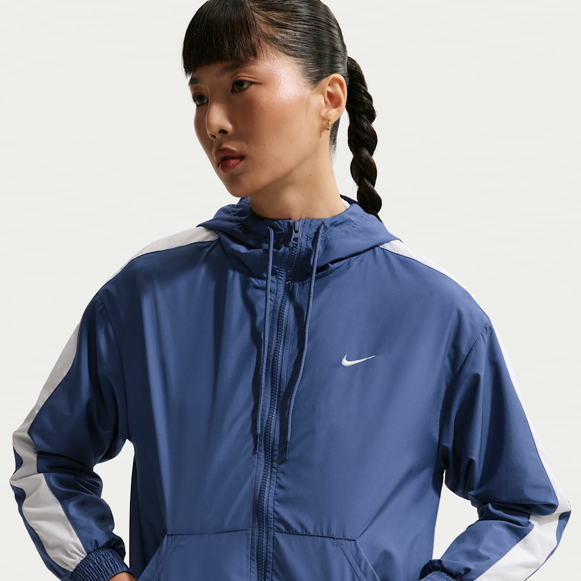 ✨人気配色✨ NIKE(ナイキ) レディースウィンドブレーカー L スポーツ NIKE（ナイキ） レディス 陸上/ランニング ウインドブレーカー
